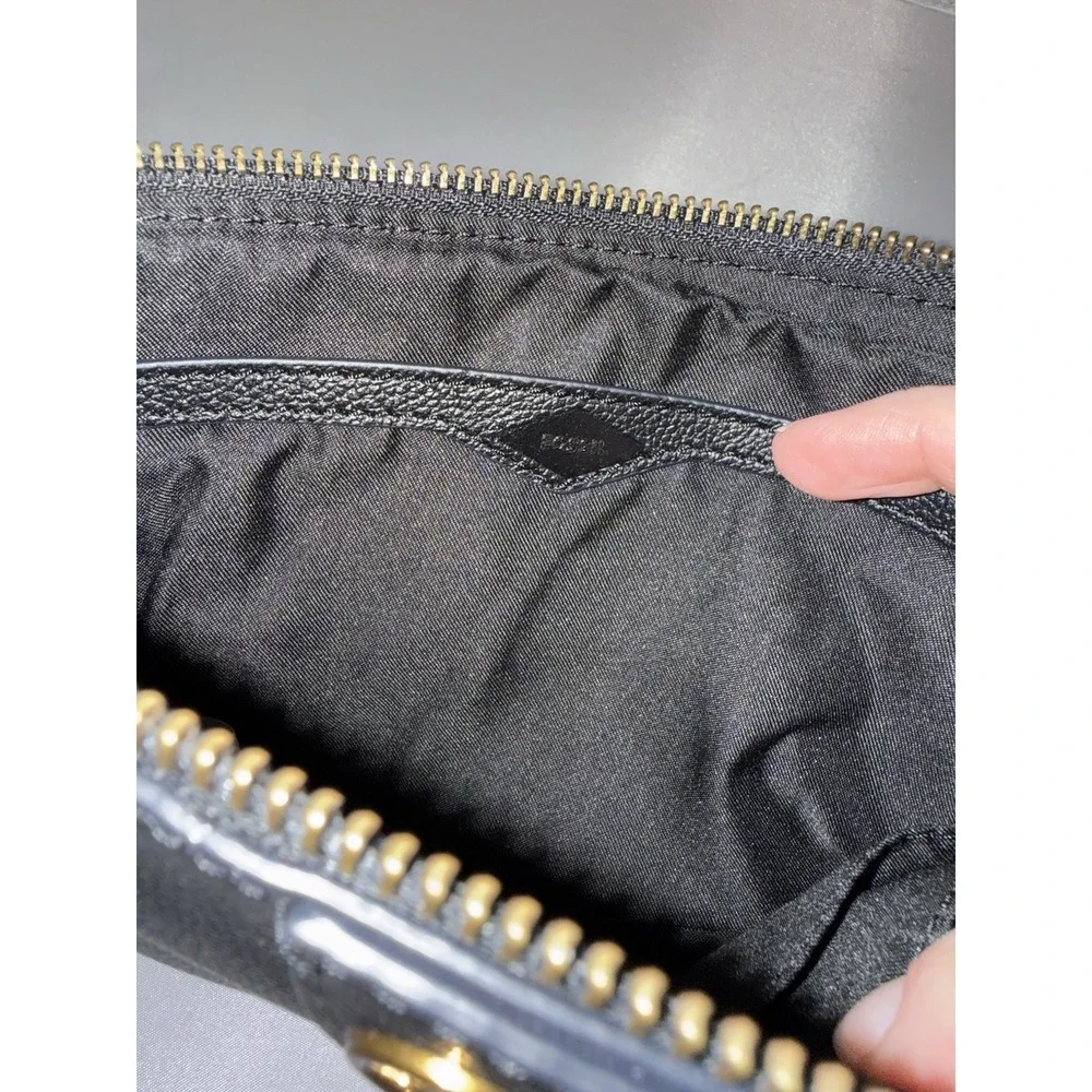 Fossil Sofia Leather Wristlet Clutch BlackPebbled  Zip Casual Travel Wedding